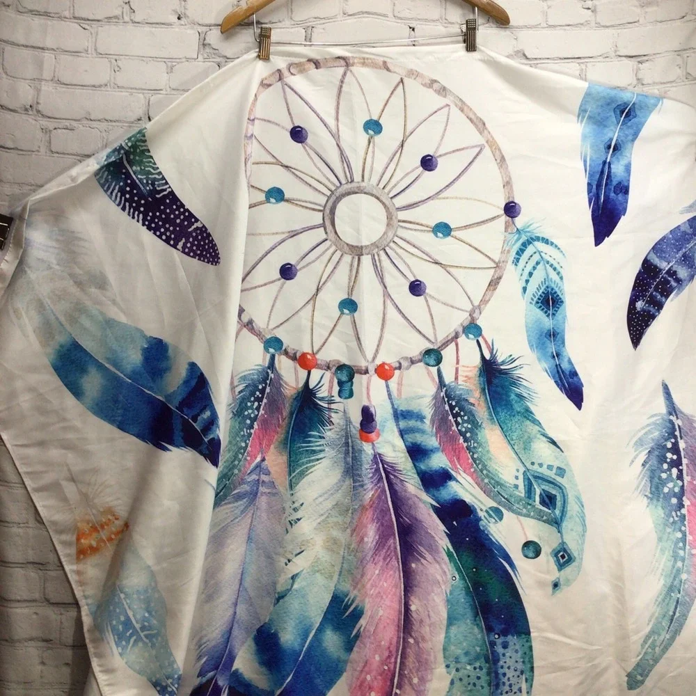 Dreamcatcher Wall Hanging Boho  Curtain Beautiful Feathers Colors White